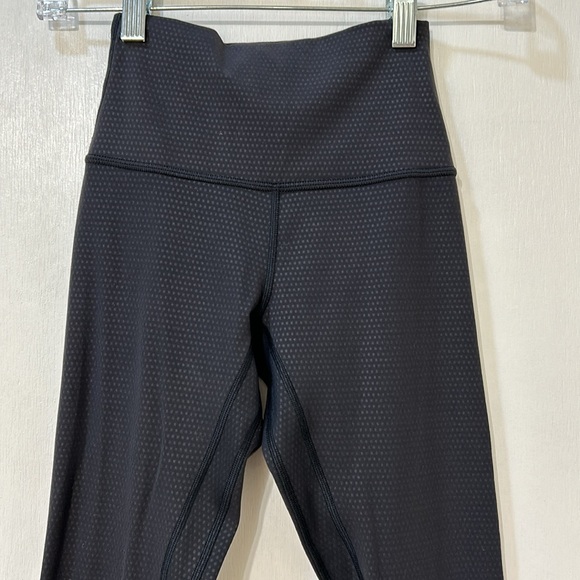 LULULEMON WOMEN 7/8 LEGGING HIGH RISE SNAKE PRINT Sz 2 - Picture 5 of 8